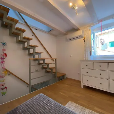 Hidden Hideaway Ferienhaus *