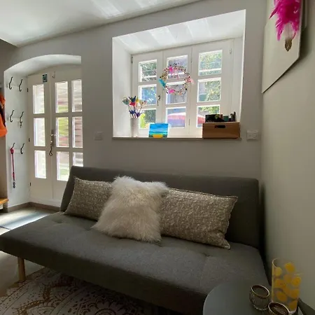 Hidden Hideaway Ferienhaus Cres