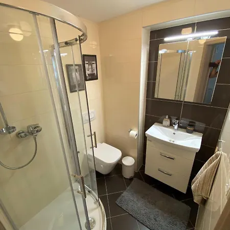 Hidden Hideaway Semesterbostad Cres